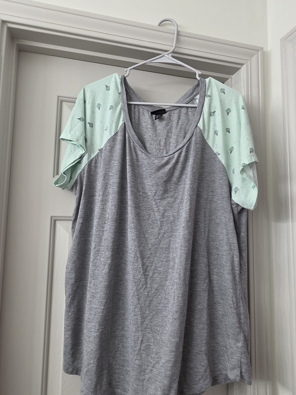 torrid Gray Scoop Neck Top with Mint Raglan Sleeves